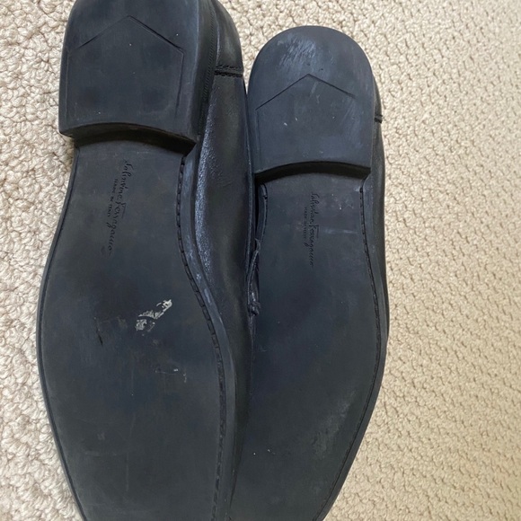 Men’s Ferragamo Leather Loafers Size 9.5 - Picture 5 of 6